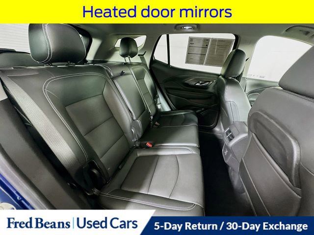Used 2023 GMC Terrain SLT image 32