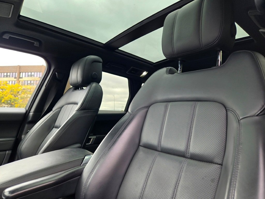 Used 2022 Land Rover Range Rover Sport HSE Silver Edition image 22