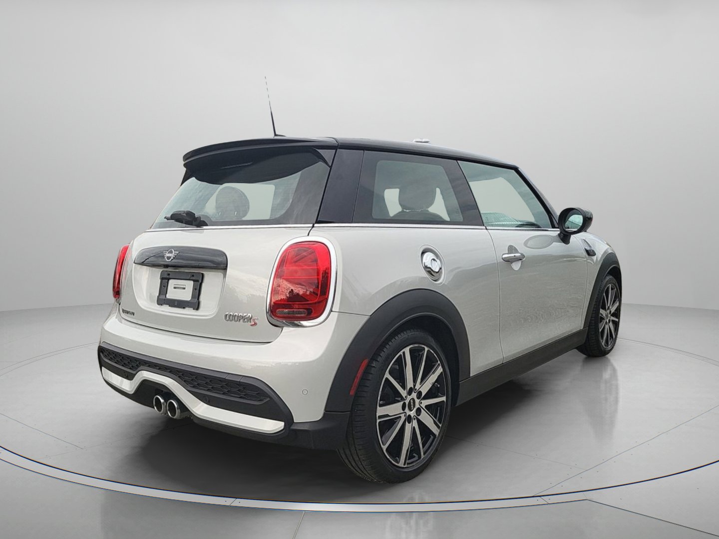 Used 2022 MINI Cooper S w/ Signature Upholstery Package image 3