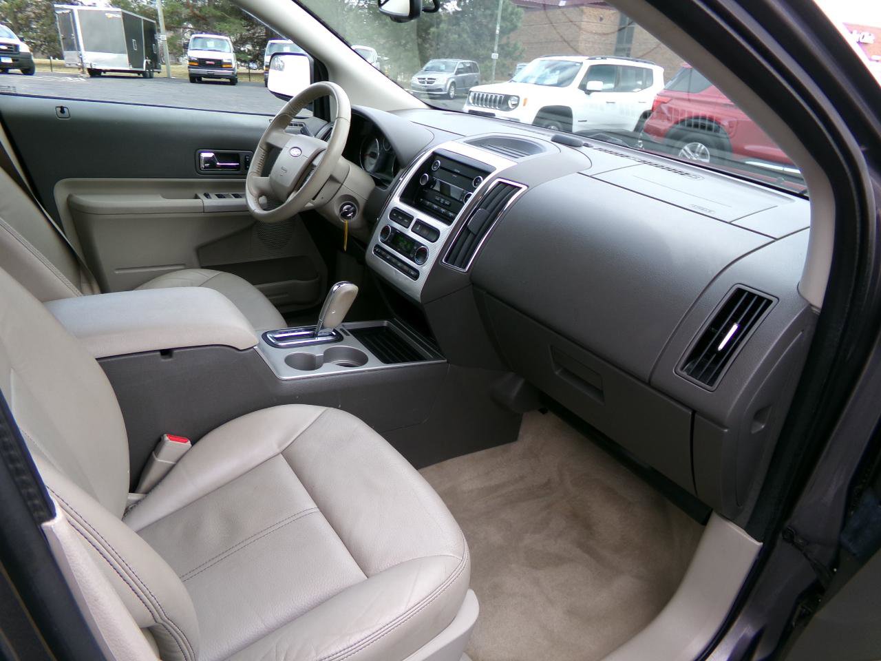 Used 2010 Ford Edge SEL AWD/4WD image 34