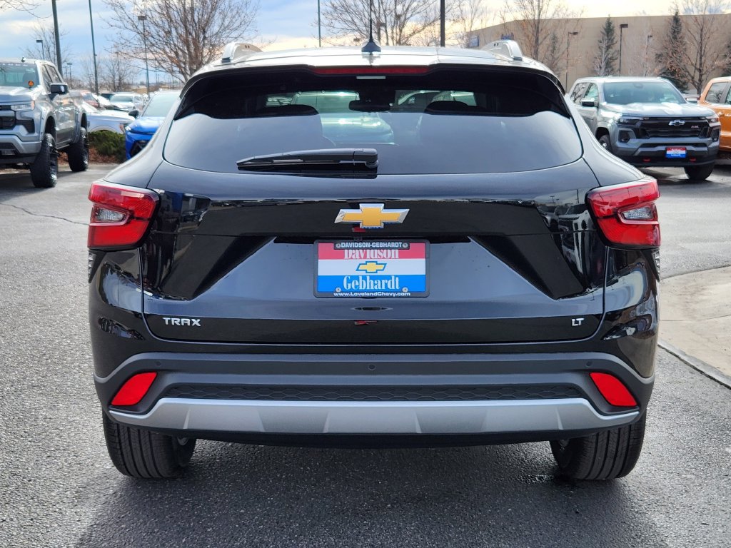 New 2026 Chevrolet Trax LT w/ Driver Confidence Package FWD image 4