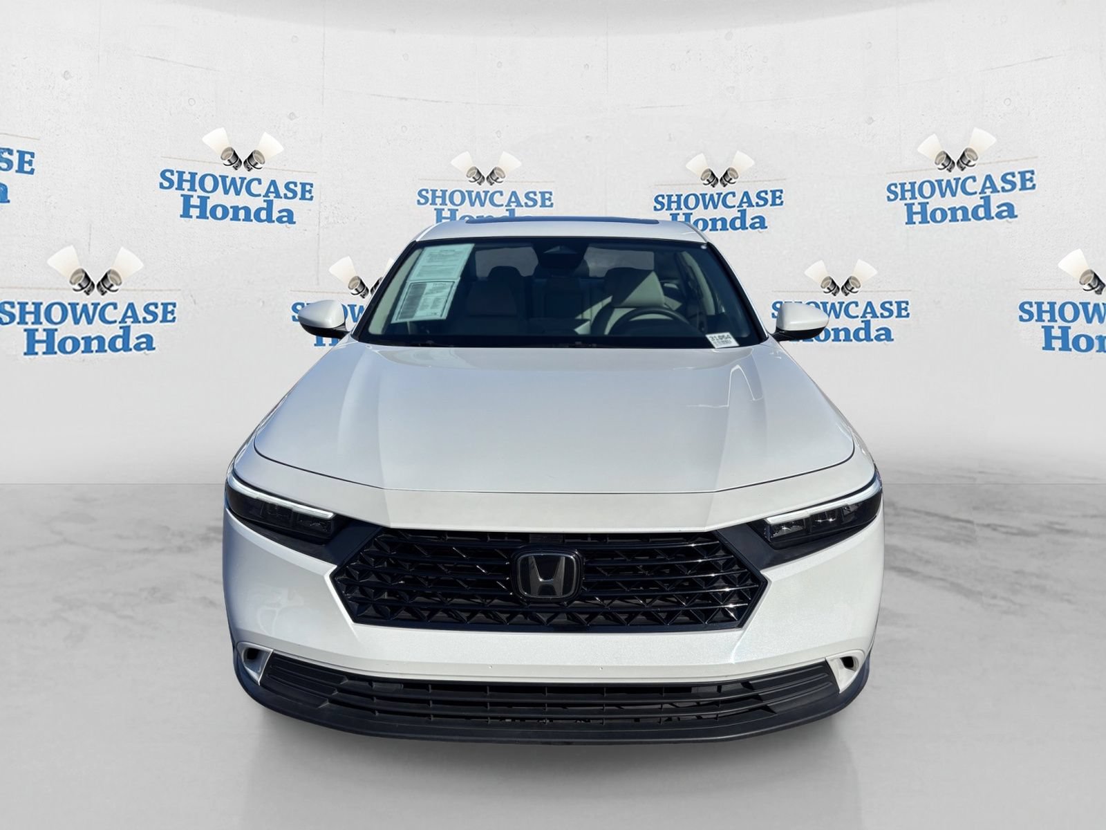 Certified 2023 Honda Accord EX image 6