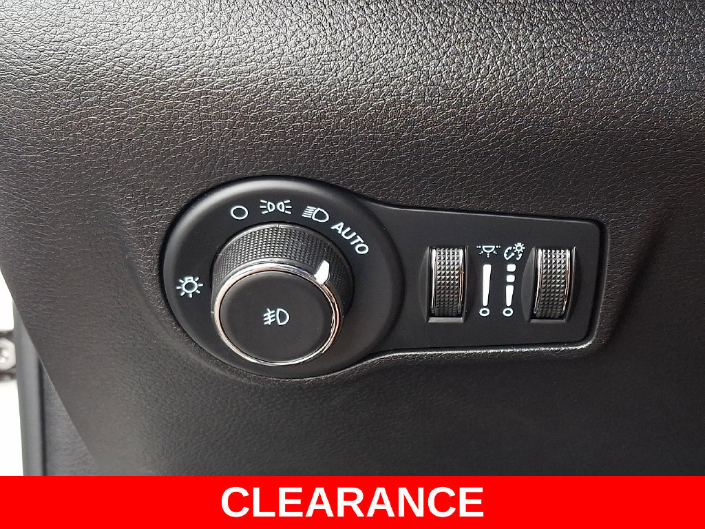Used 2022 Jeep Compass High Altitude AWD/4WD image 25