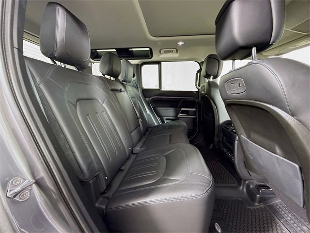 Used 2020 Land Rover Defender 110 HSE image 29