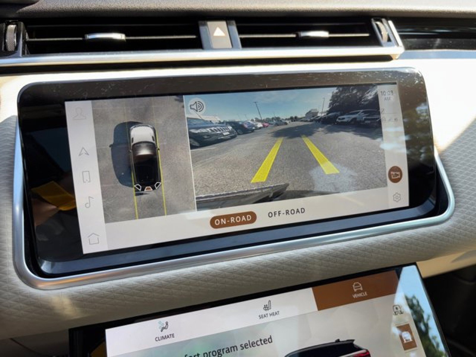 Certified 2021 Land Rover Range Rover Velar R-Dynamic S image 17