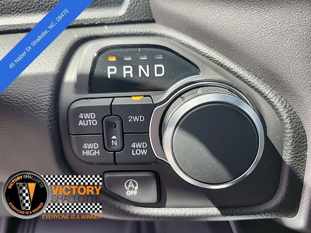 New 2026 RAM 1500 4x4 Crew Cab image 30