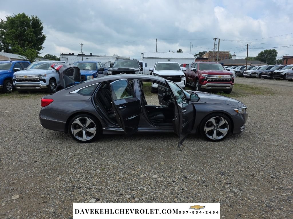 Used 2018 Honda Accord Touring image 36