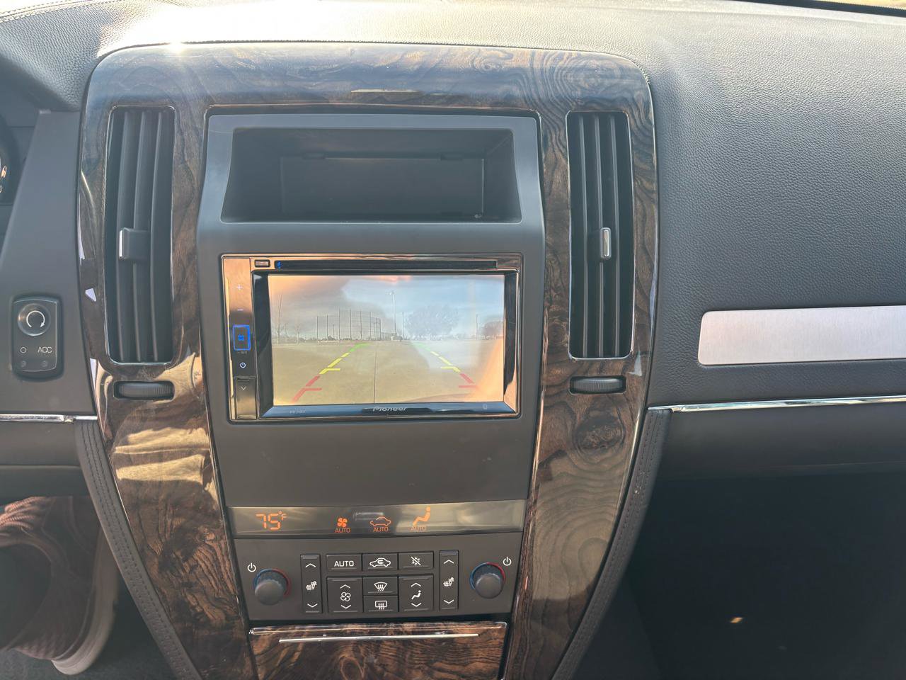 Used 2006 Cadillac STS V image 19