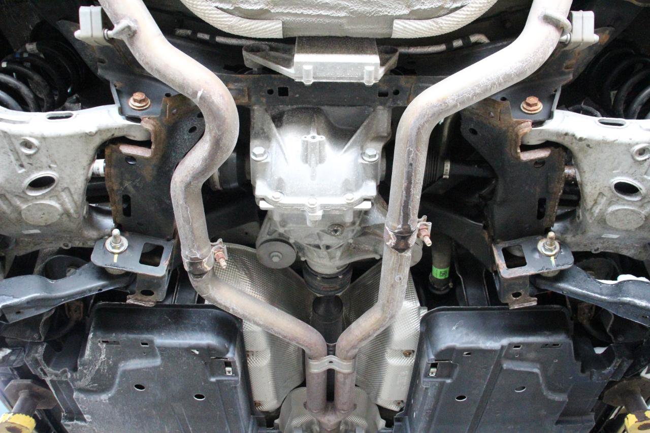 Used 2019 Jaguar F-PACE R-Sport image 98