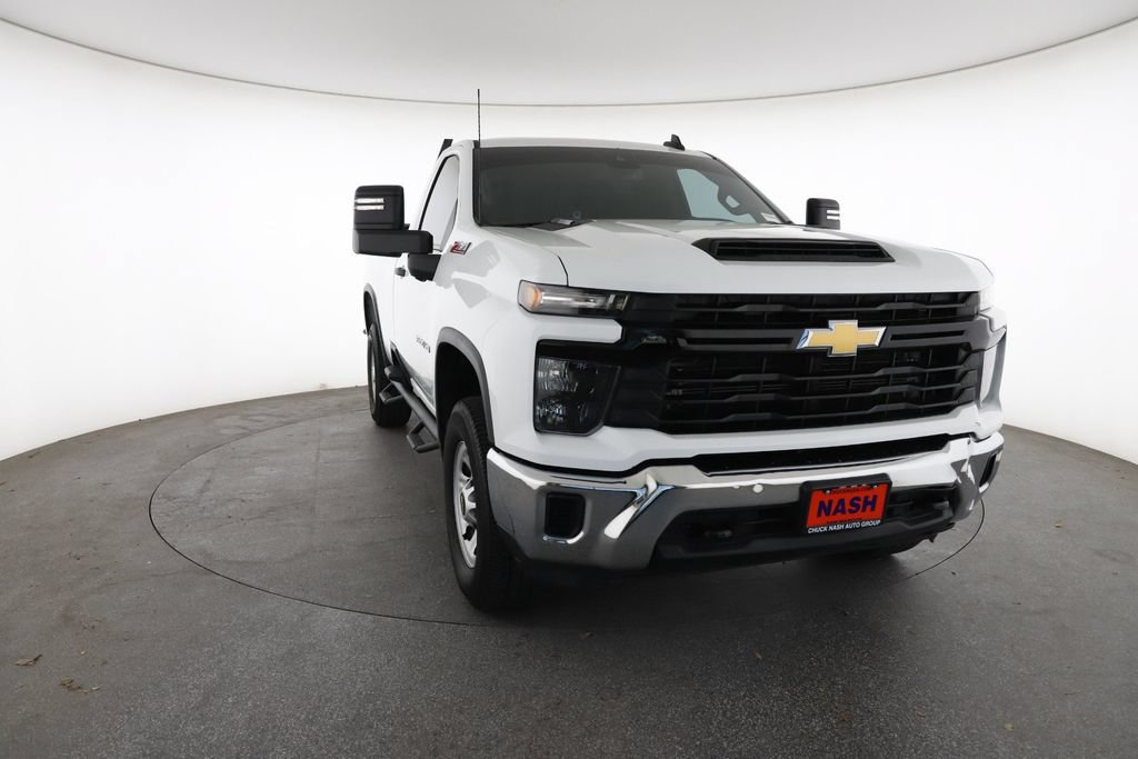 Used 2024 Chevrolet Silverado 3500 W/T w/ WT Safety Package AWD/4WD image 3