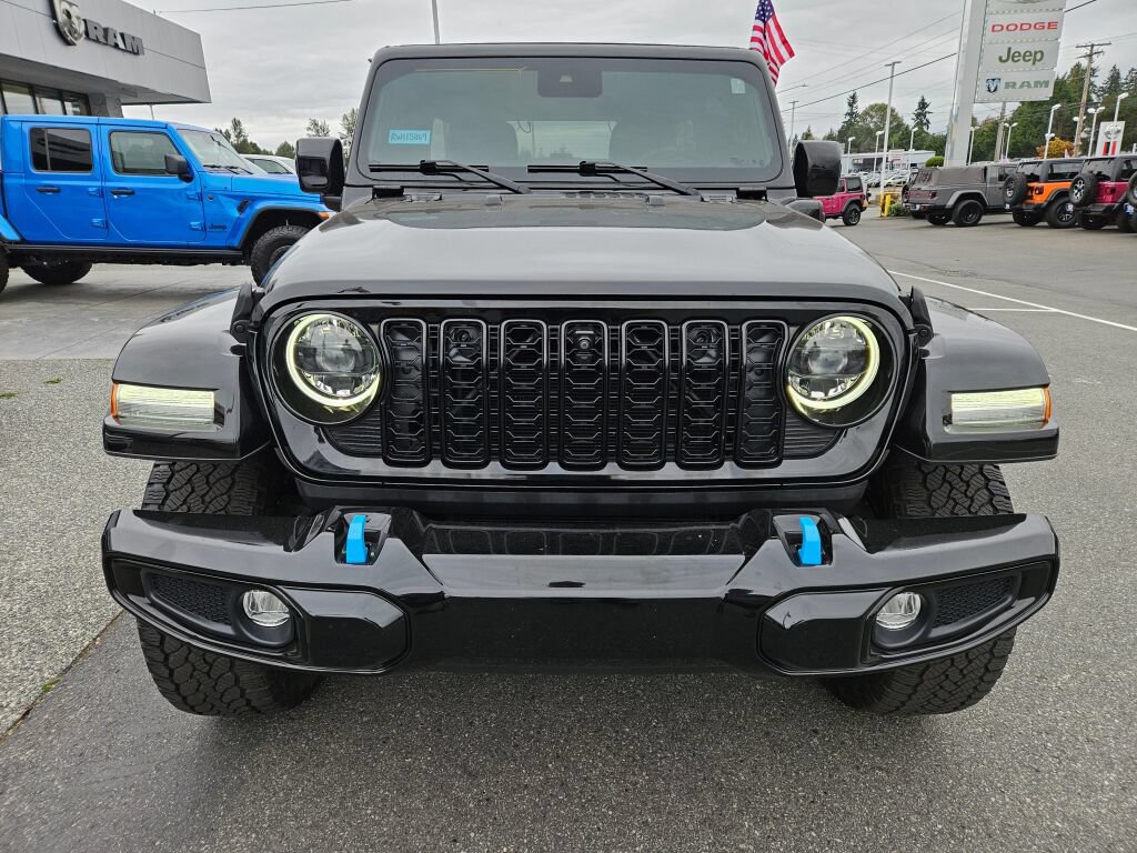 Used 2024 Jeep Wrangler High Altitude AWD/4WD image 8