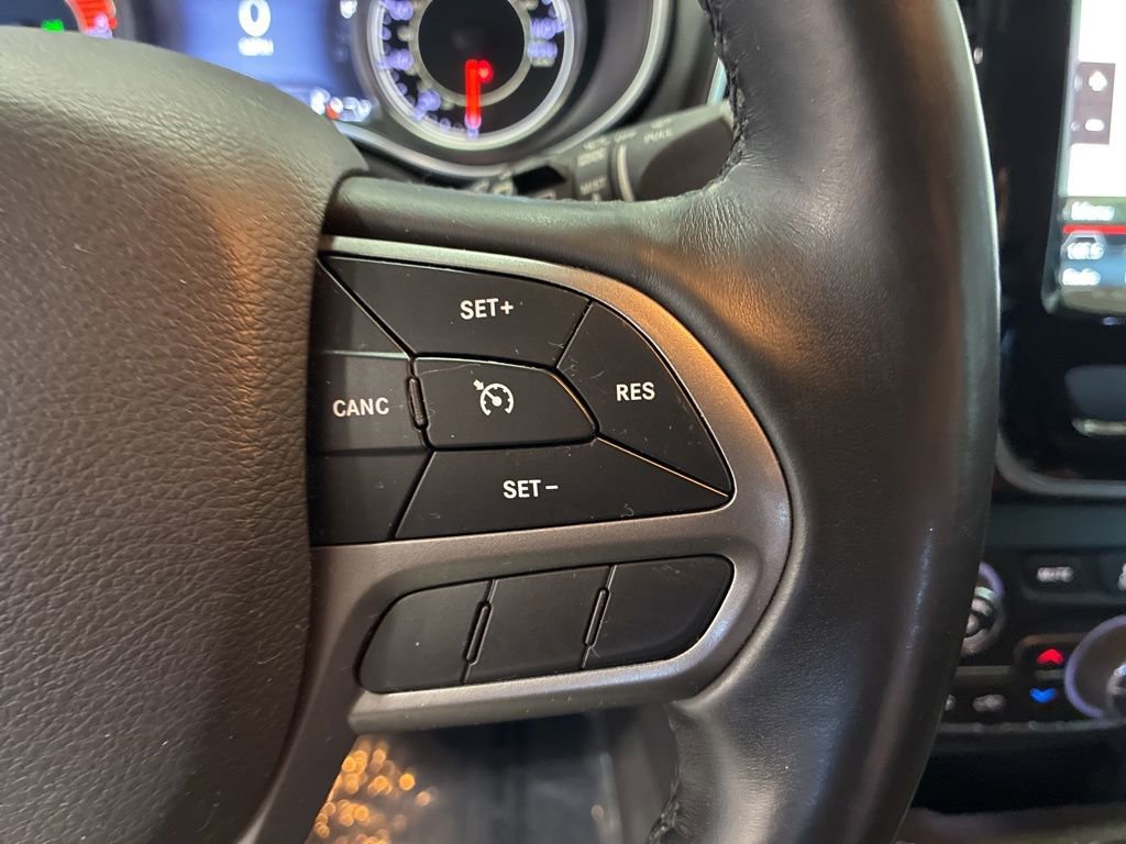 Used 2019 Jeep Cherokee Limited AWD/4WD image 18