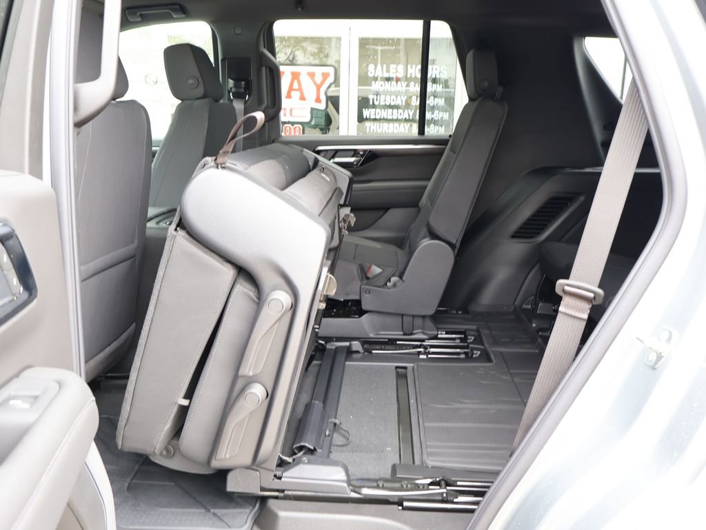 New 2026 Chevrolet Tahoe LS AWD/4WD image 30