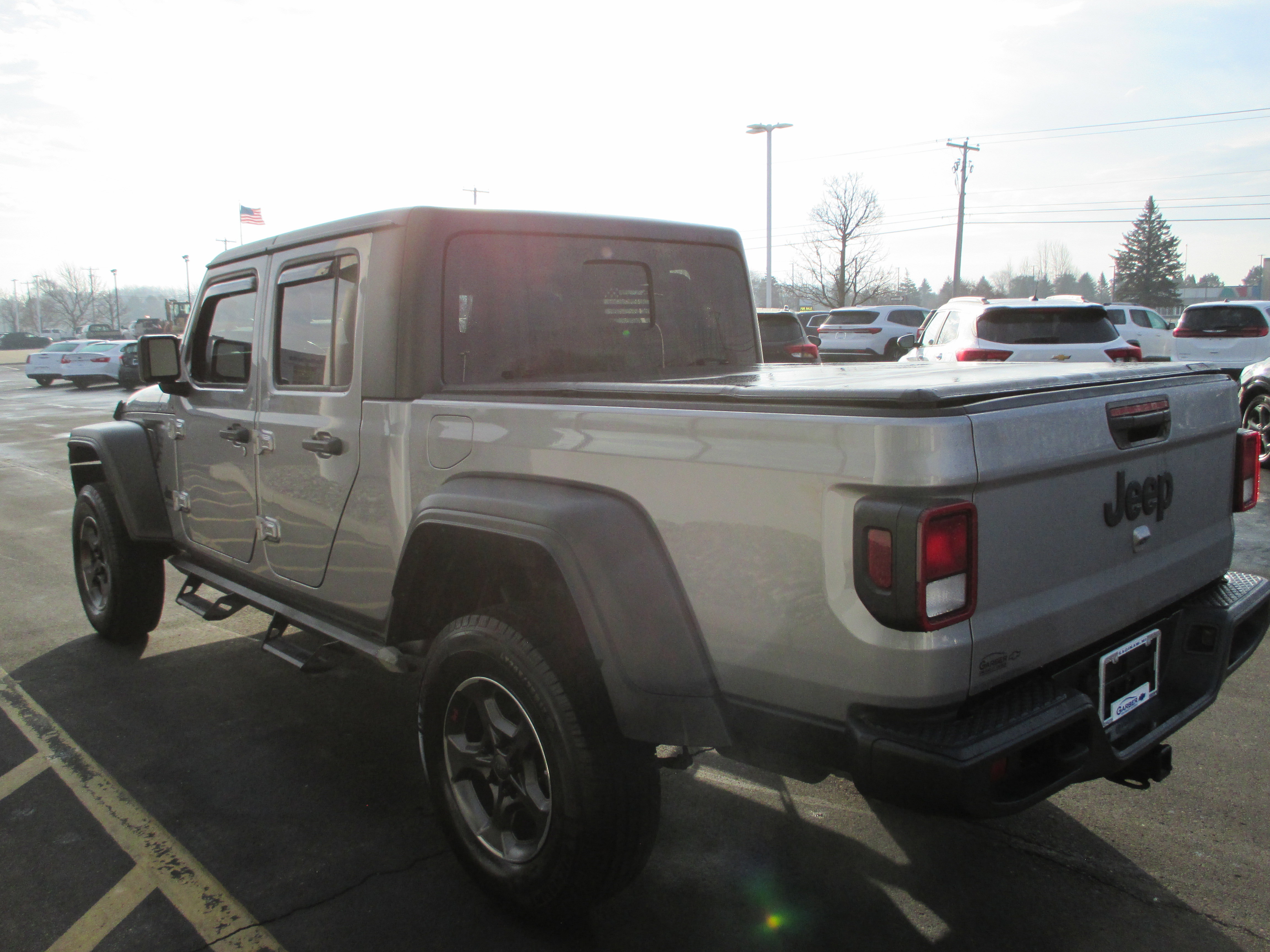 Used 2020 Jeep Gladiator Sport w/ Quick Order Package 24S image 5