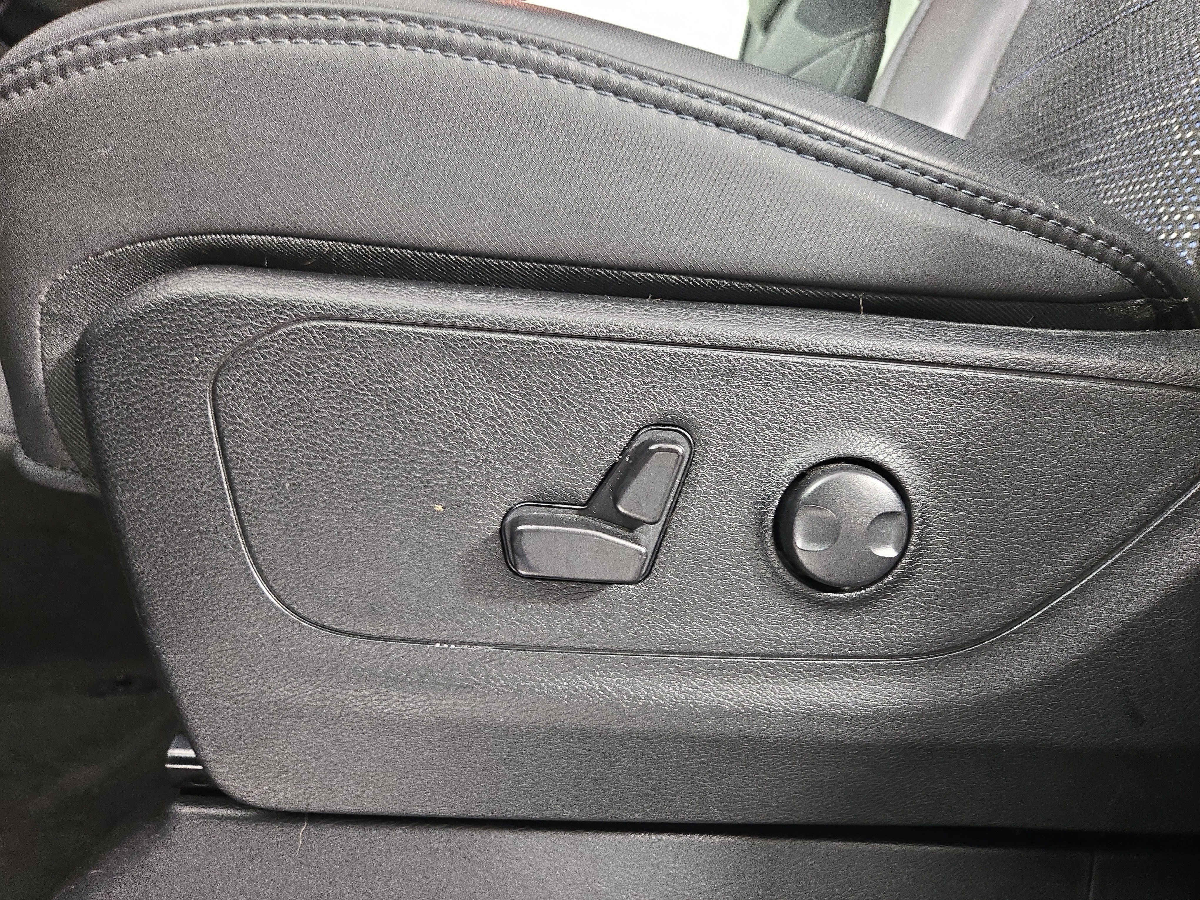 Certified 2023 RAM 1500 Big Horn AWD/4WD image 31
