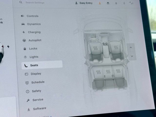 Used 2021 Tesla Model Y Long Range image 30