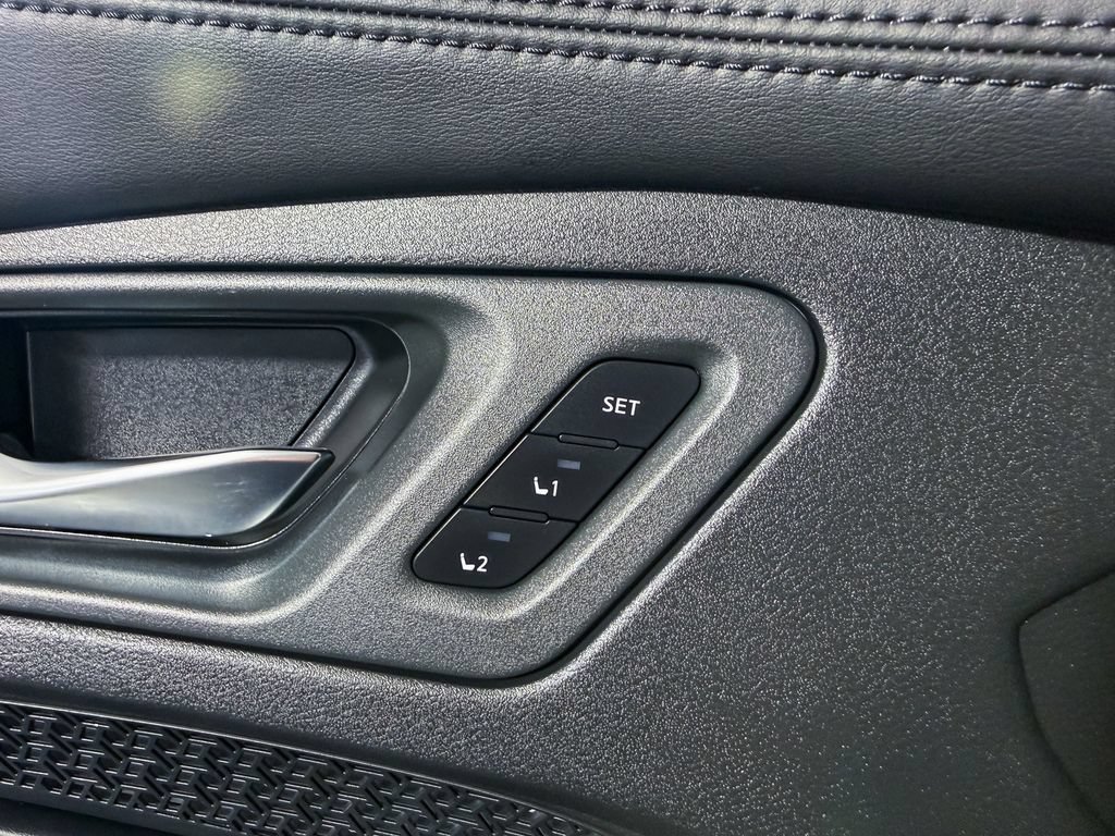 Certified 2023 Nissan Ariya FWD image 50