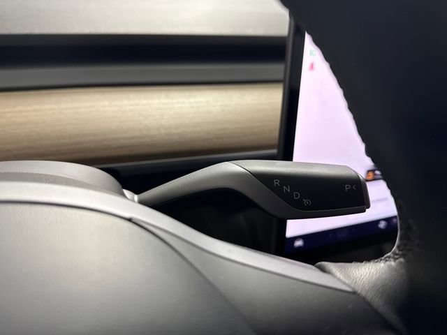 Used 2024 Tesla Model Y Long Range image 36