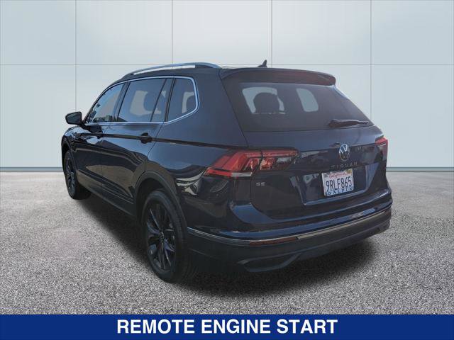 Certified 2024 Volkswagen Tiguan SE image 3