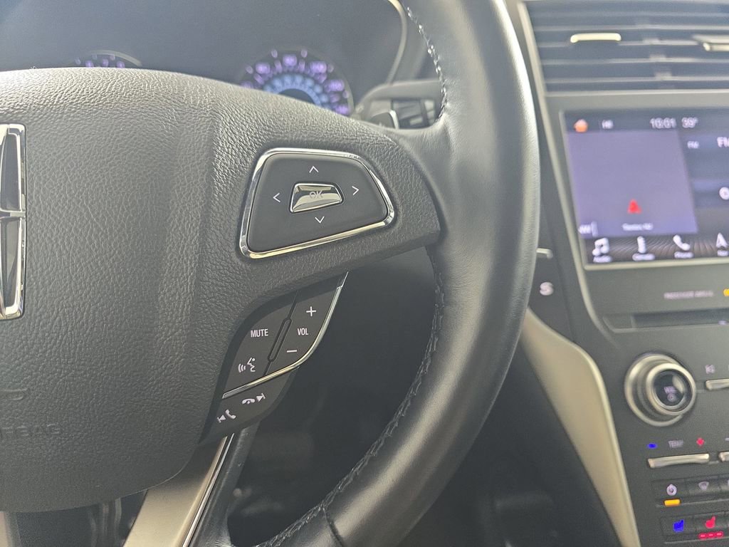 Used 2019 Lincoln MKC Reserve w/ MKC Climate Package image 21