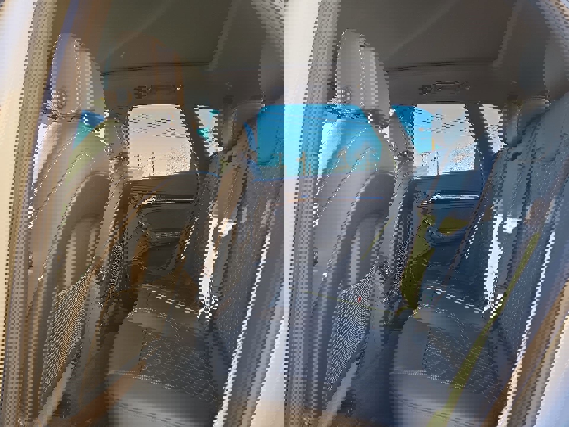 Used 2024 Audi SQ5 Prestige image 13