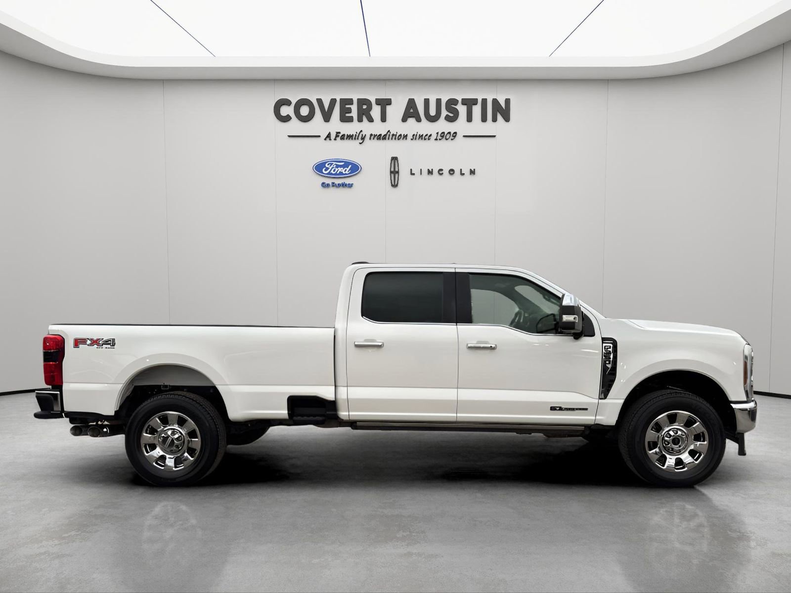 Used 2024 Ford F350 Lariat w/ Lariat Ultimate Package image 6