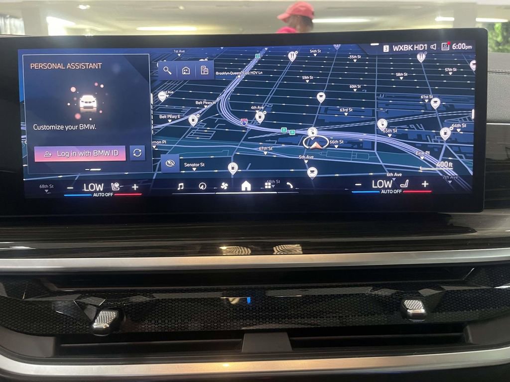 Used 2024 BMW X5 xDrive50e image 19