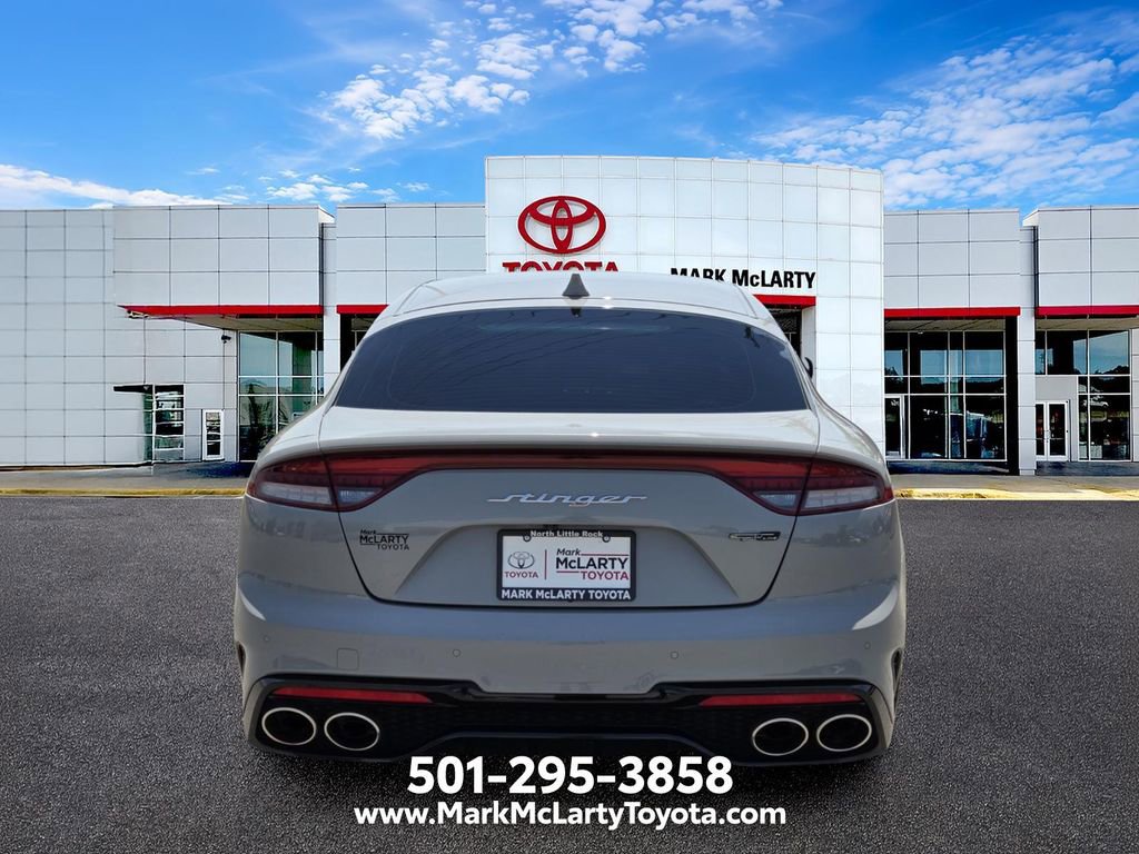 Used 2022 Kia Stinger GT-Line w/ Sun & Sound Package RWD image 4