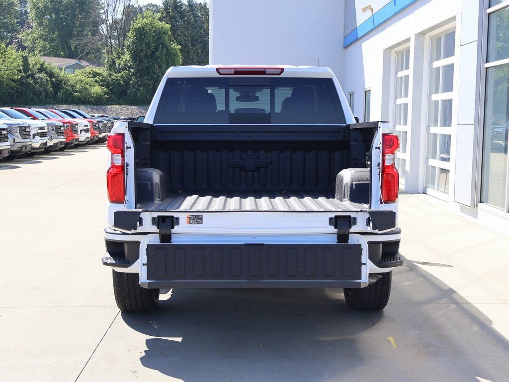 New 2026 Chevrolet Silverado 1500 RST w/ Safety Package AWD/4WD image 35