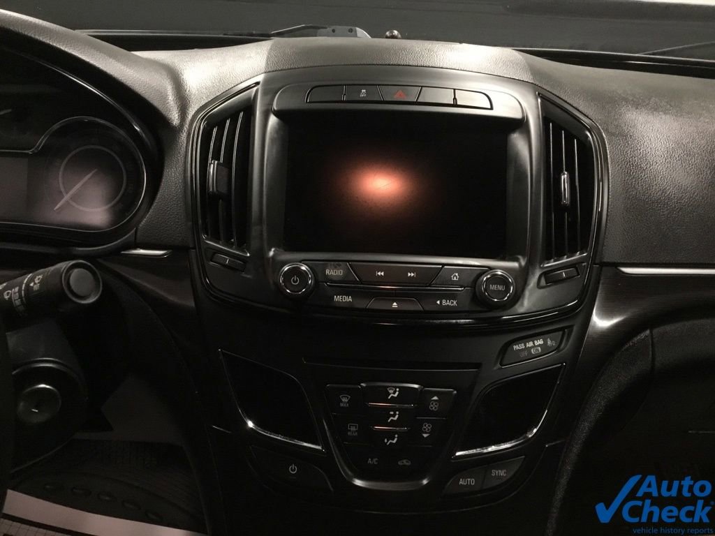 Used 2015 Buick Regal AWD image 48