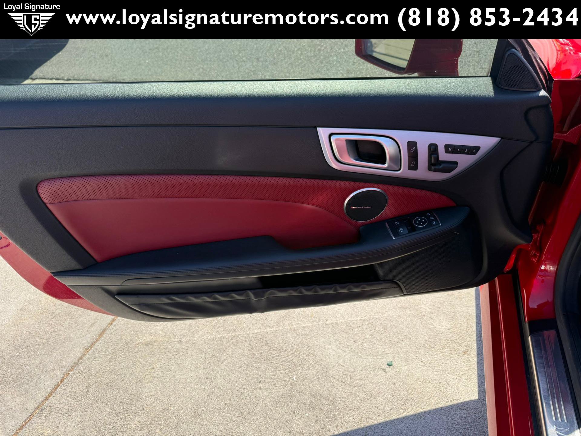 Used 2016 Mercedes-Benz SLK 300 image 16