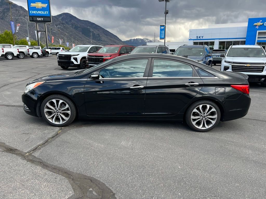 Used 2013 Hyundai Sonata Limited FWD image 11