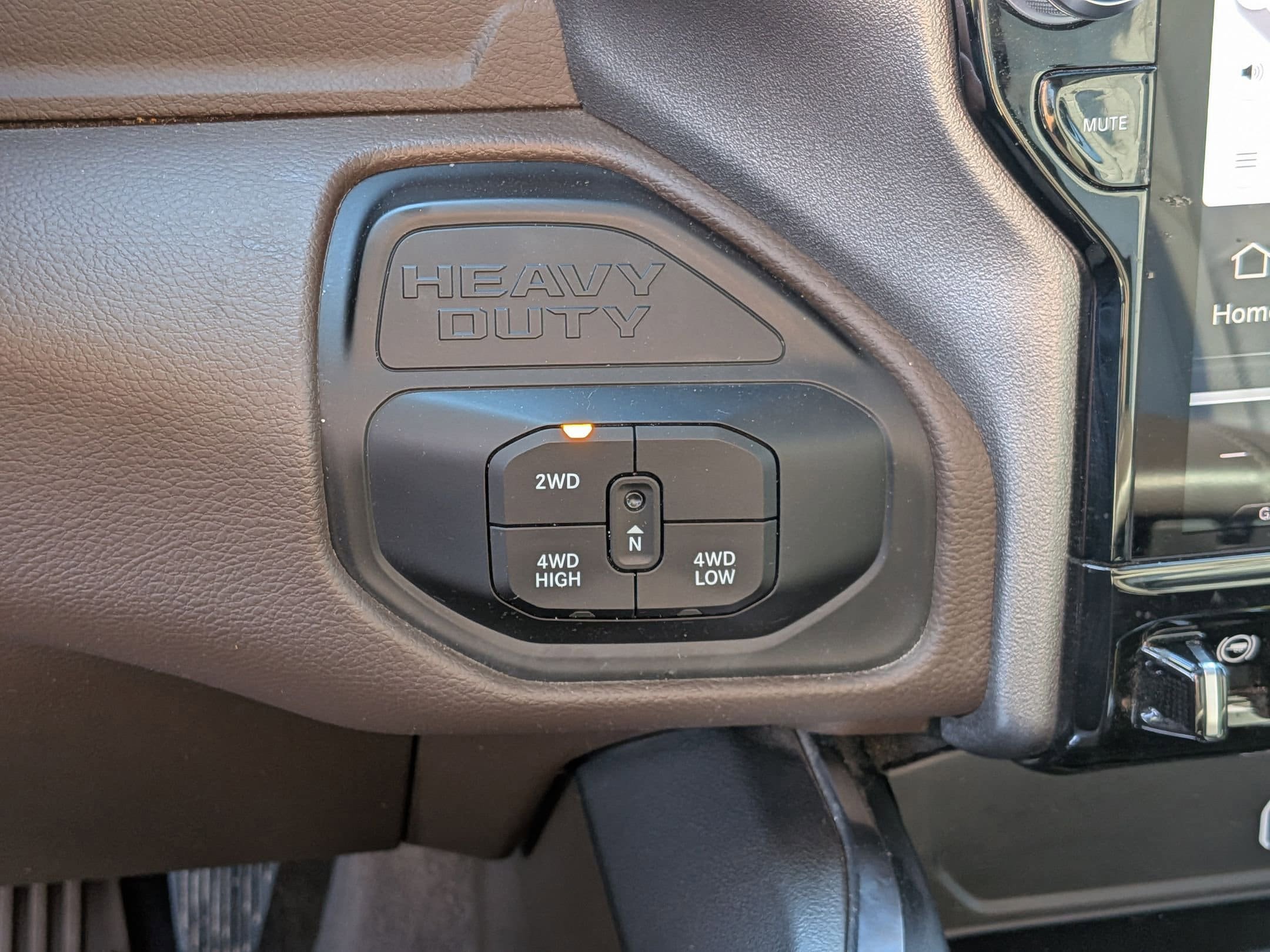 Used 2025 RAM 2500 Laramie image 23