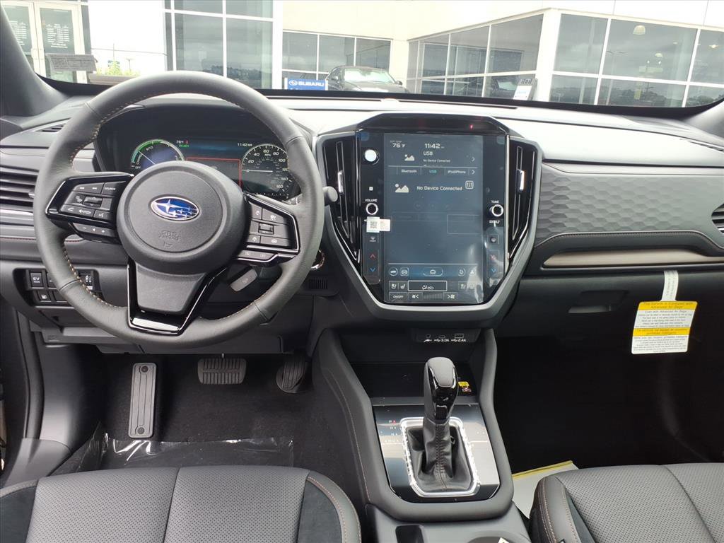 New 2025 Subaru Forester Touring image 6