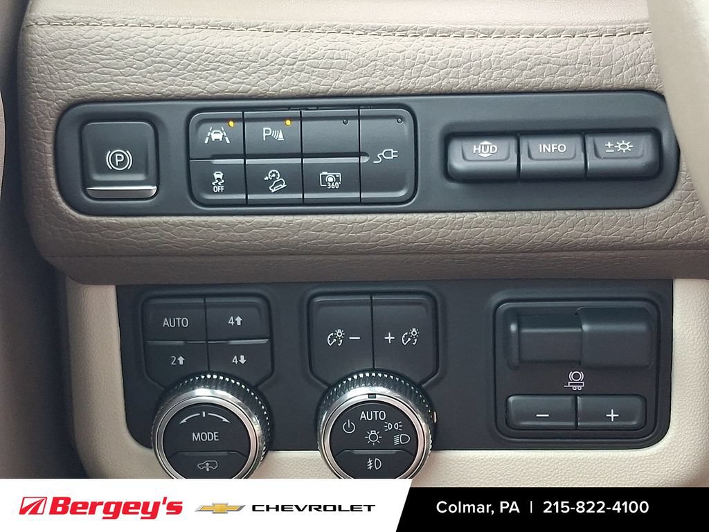 Used 2022 GMC Yukon XL Denali w/ Denali Ultimate Package AWD/4WD image 30