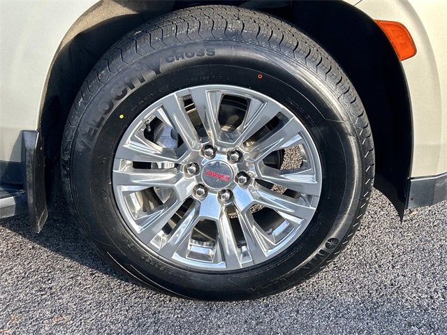 Used 2021 GMC Yukon Denali w/ Max Trailering Package image 9