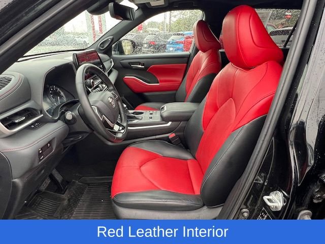 Used 2023 Toyota Highlander XSE image 13