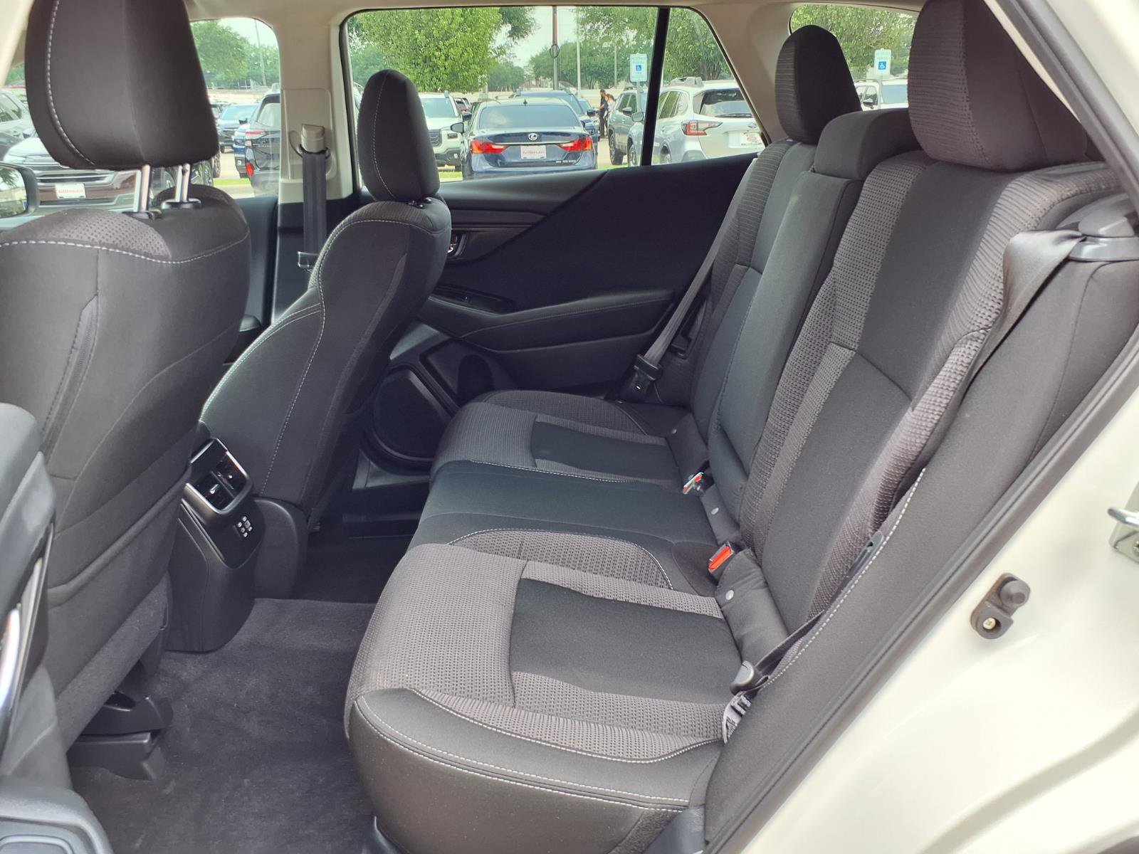 Used 2023 Subaru Outback Premium AWD/4WD image 19