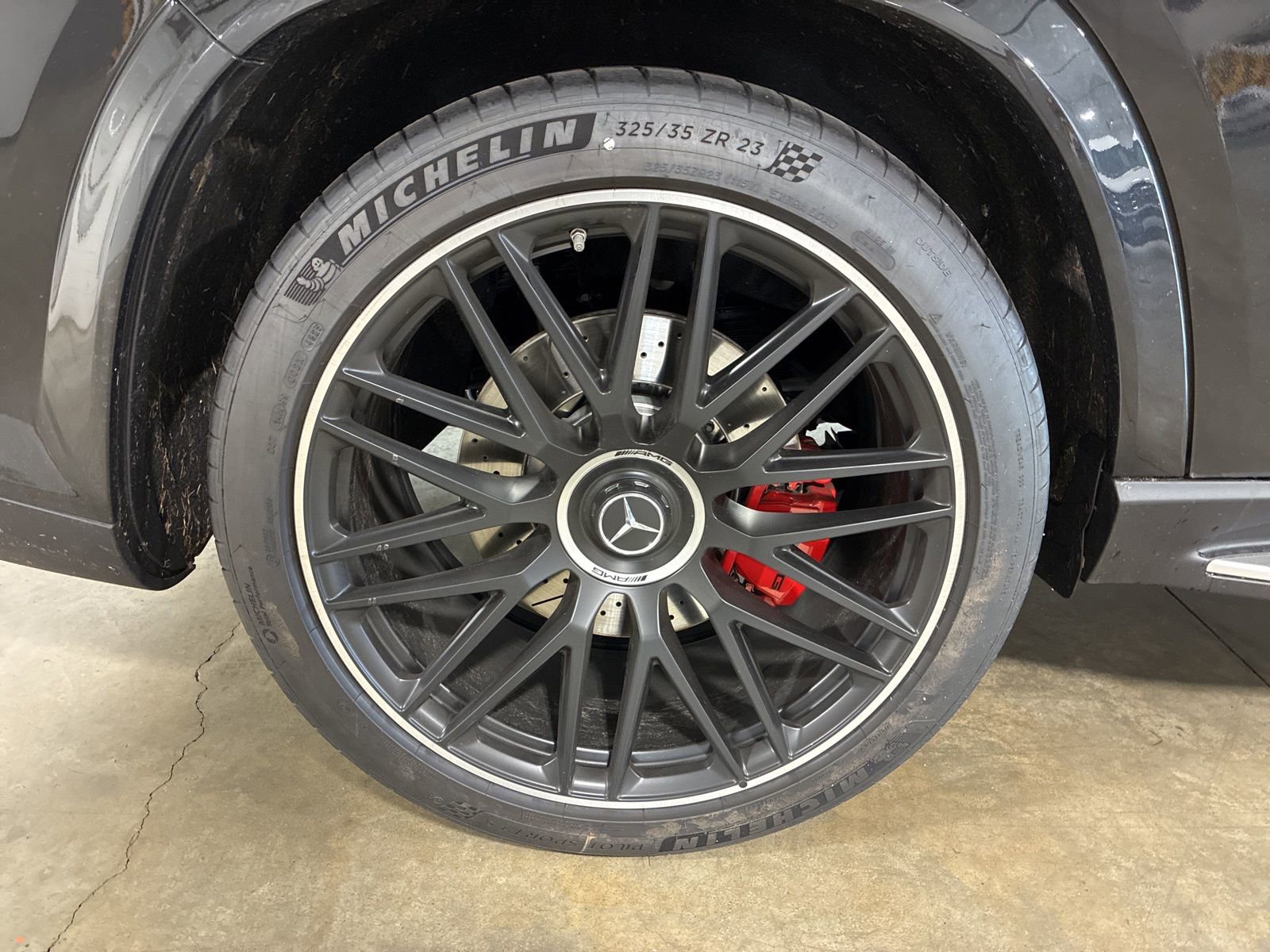 Used 2026 Mercedes-Benz GLS 63 AMG 4MATIC image 32