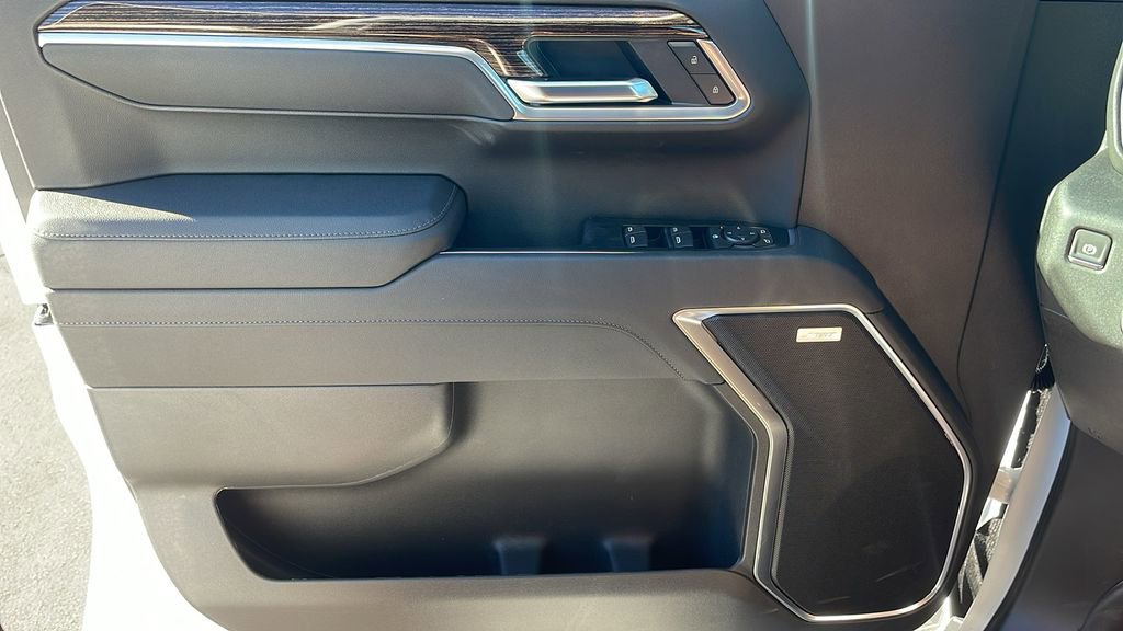 New 2026 GMC Sierra 1500 Elevation image 23