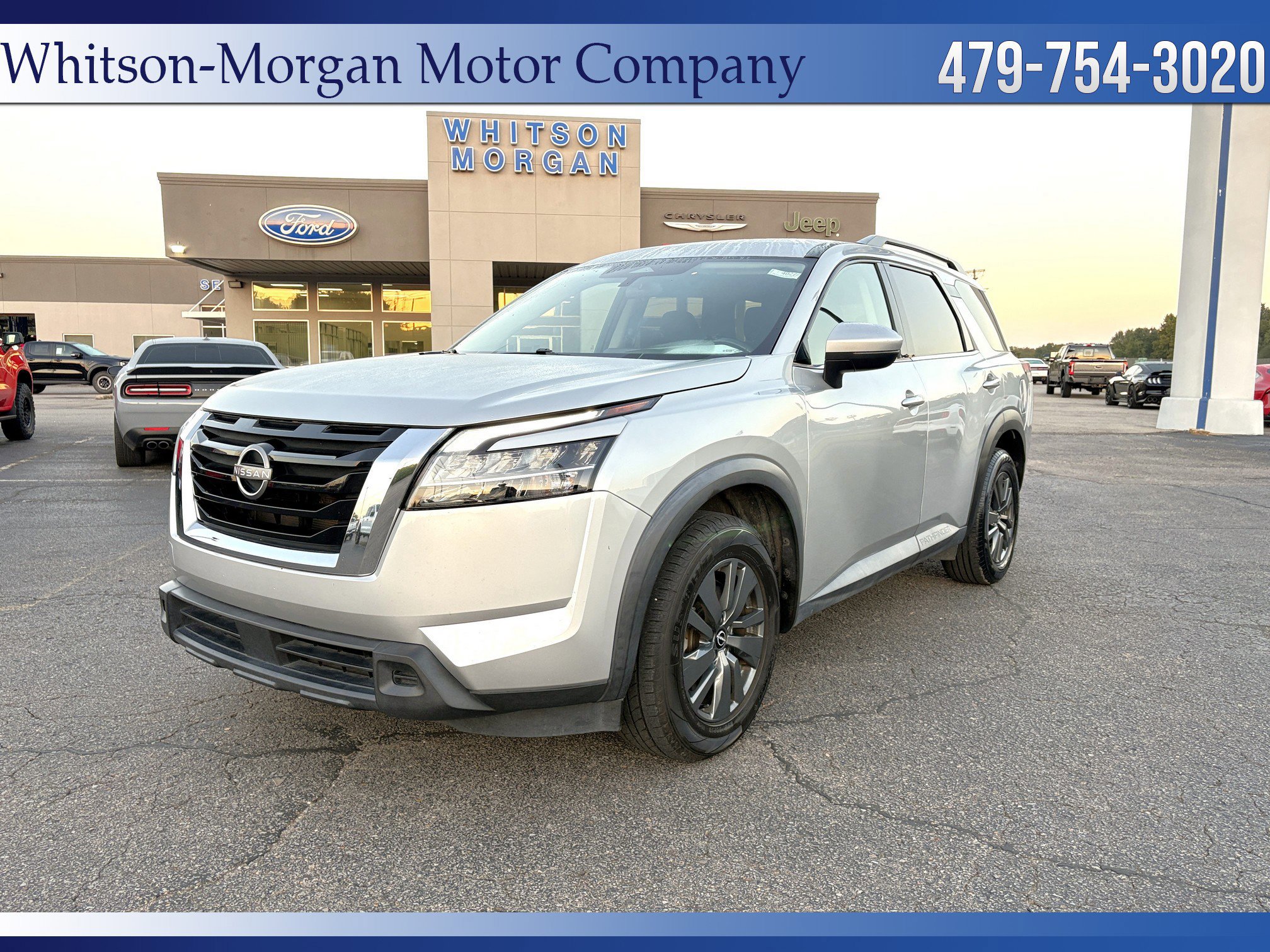 Used 2022 Nissan Pathfinder SV
