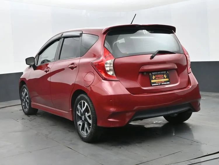Used 2015 Nissan Versa Note SR FWD image 9