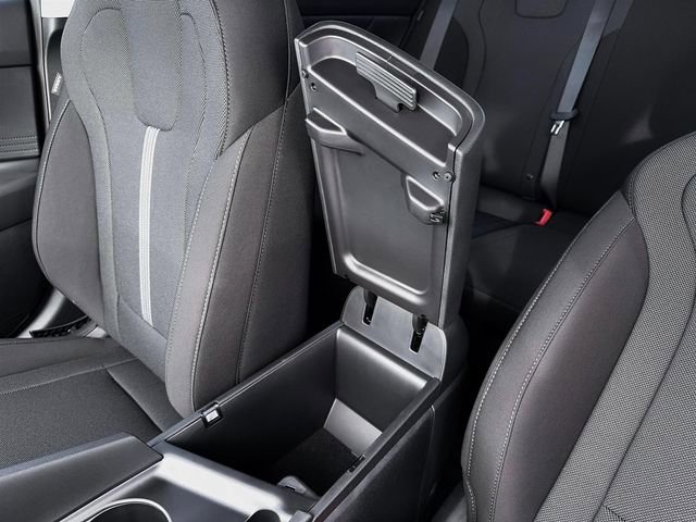 New 2026 Hyundai Elantra SE image 18