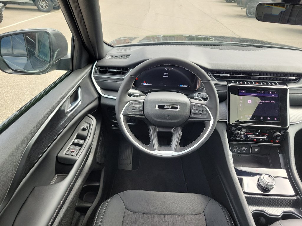 New 2026 Jeep Grand Cherokee Laredo X AWD/4WD image 10