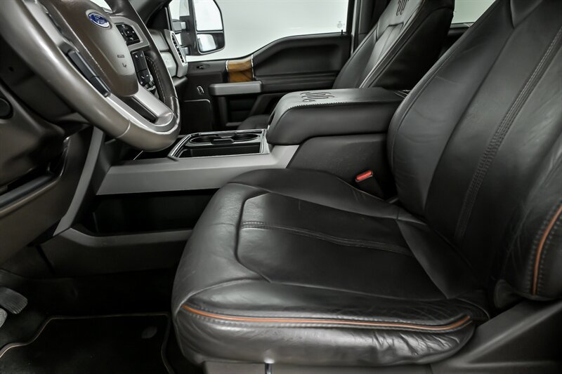 Used 2017 Ford F350 King Ranch w/ FX4 Off-Road Package AWD/4WD image 17