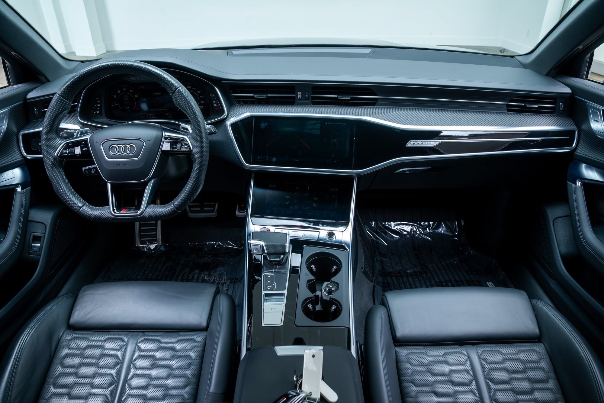 Used 2024 Audi RS 6 performance AWD/4WD image 9