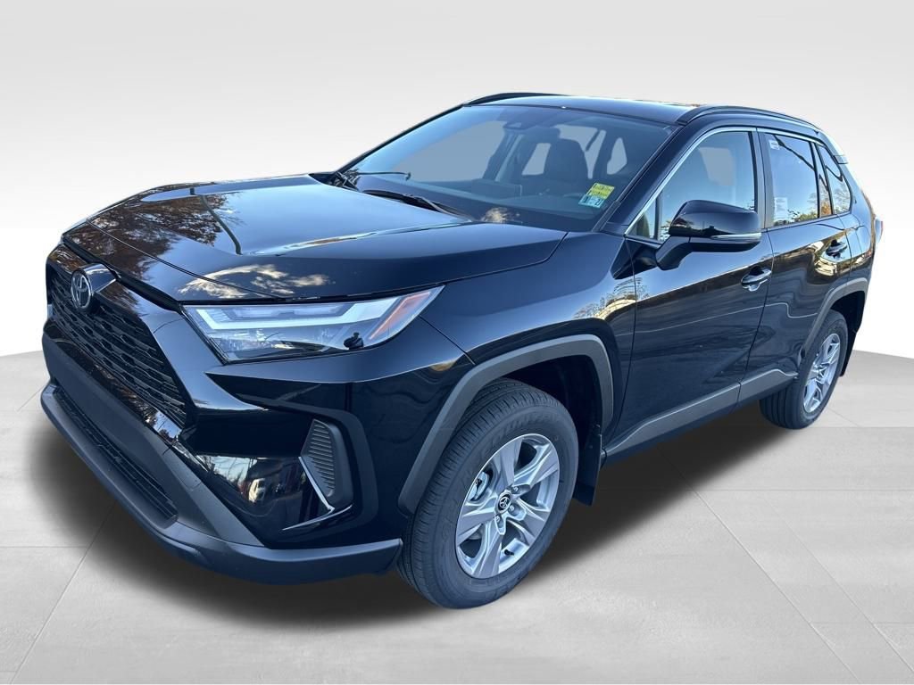 New 2025 Toyota RAV4 XLE