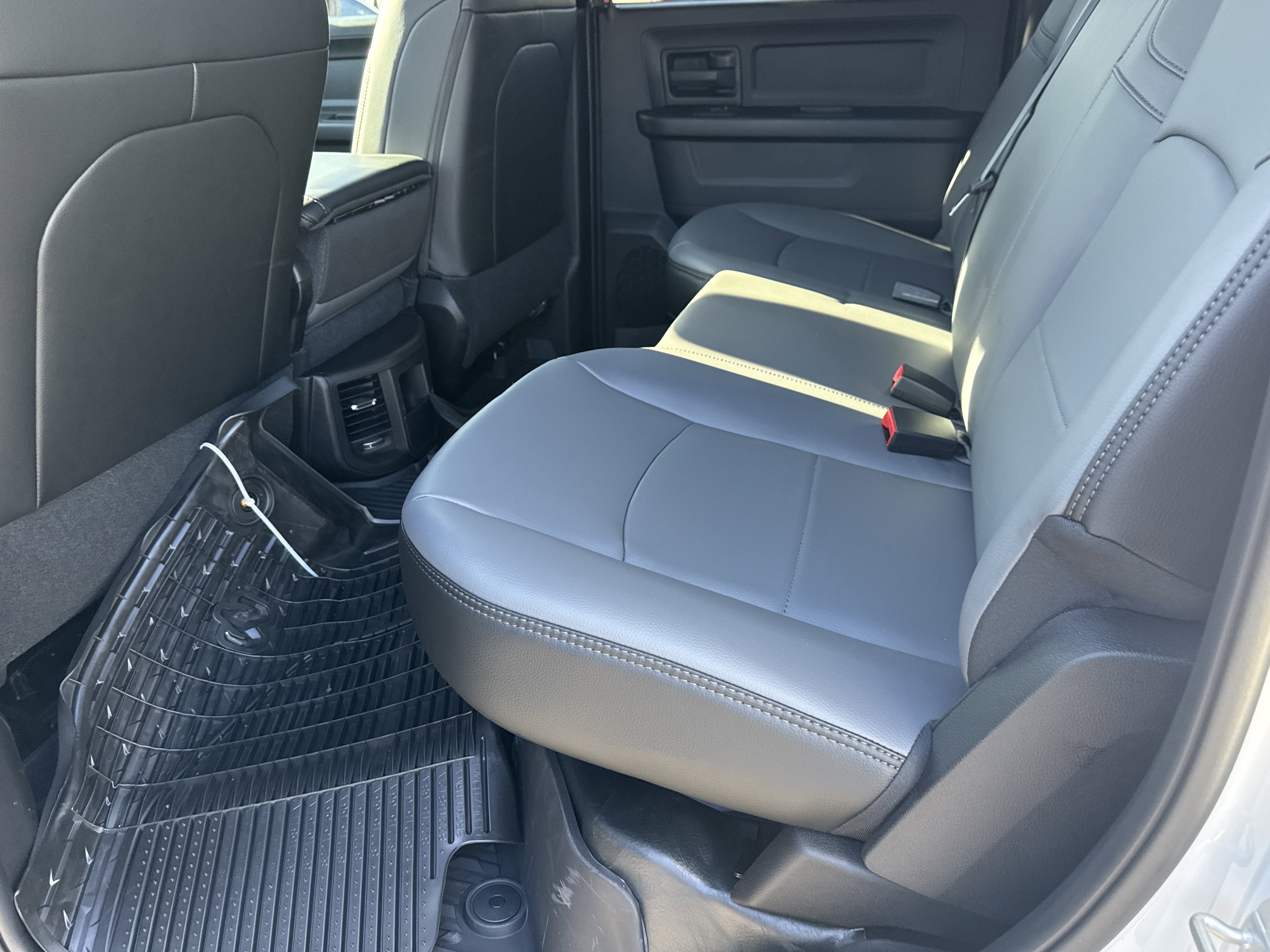 New 2026 RAM 3500 Tradesman AWD/4WD image 24