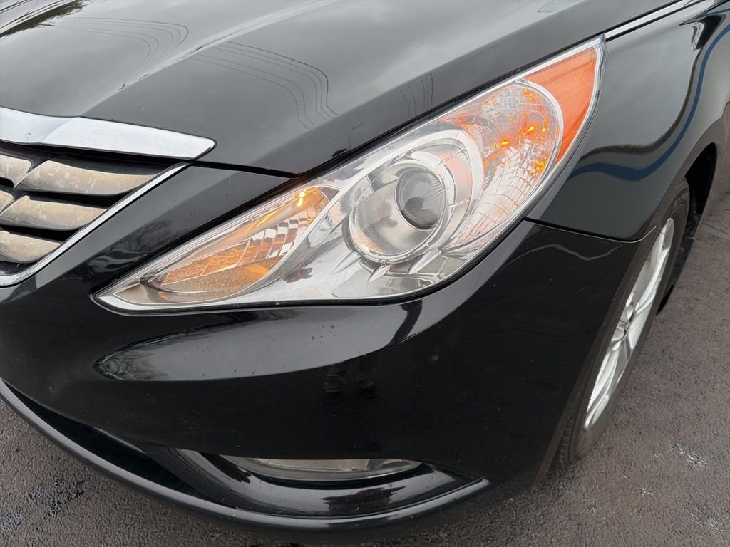 Used 2013 Hyundai Sonata Limited image 9