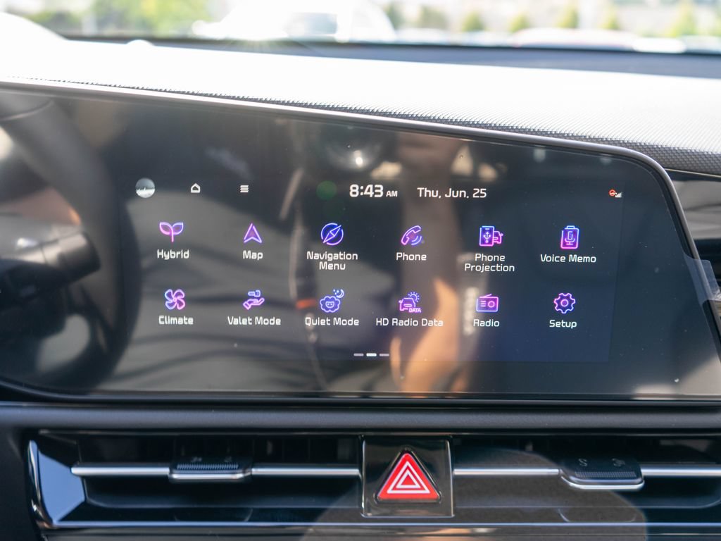 New 2026 Kia Niro SX Touring FWD image 23